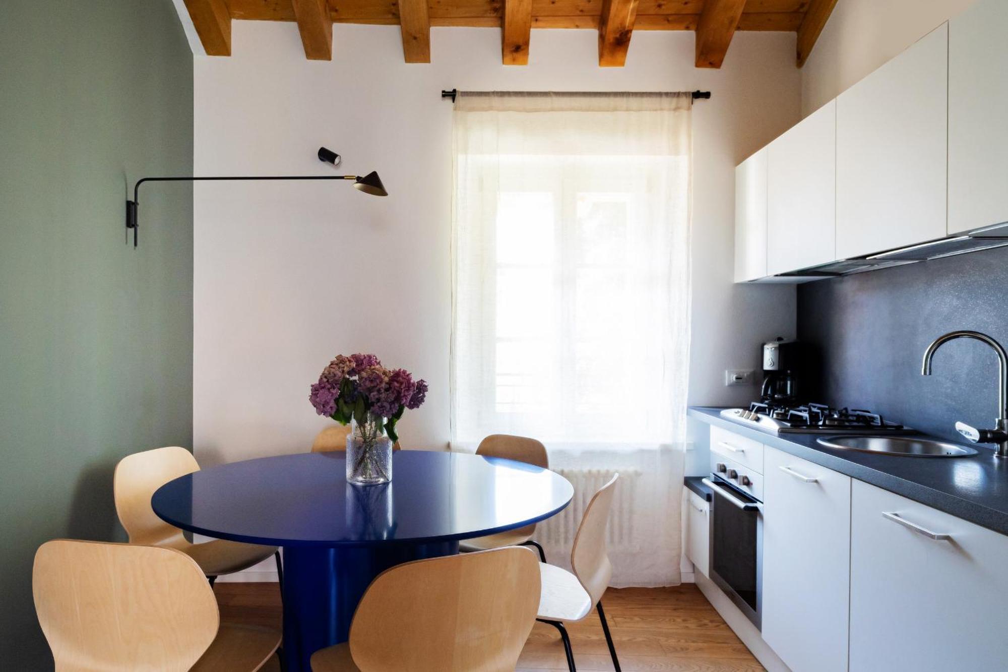 Double Private Parking, 2 Bedrooms & 2 Bathrooms - Elegant Apartment In Old Town Udine Exterior foto